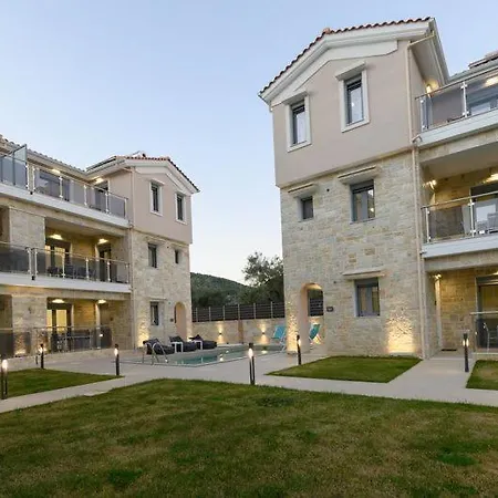 Moments Apartment D2 Walking Distance From The Beach And Sea! Nikiana