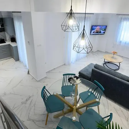 דירה Moments Apartment D2 Walking Distance From The Beach And Sea! *
